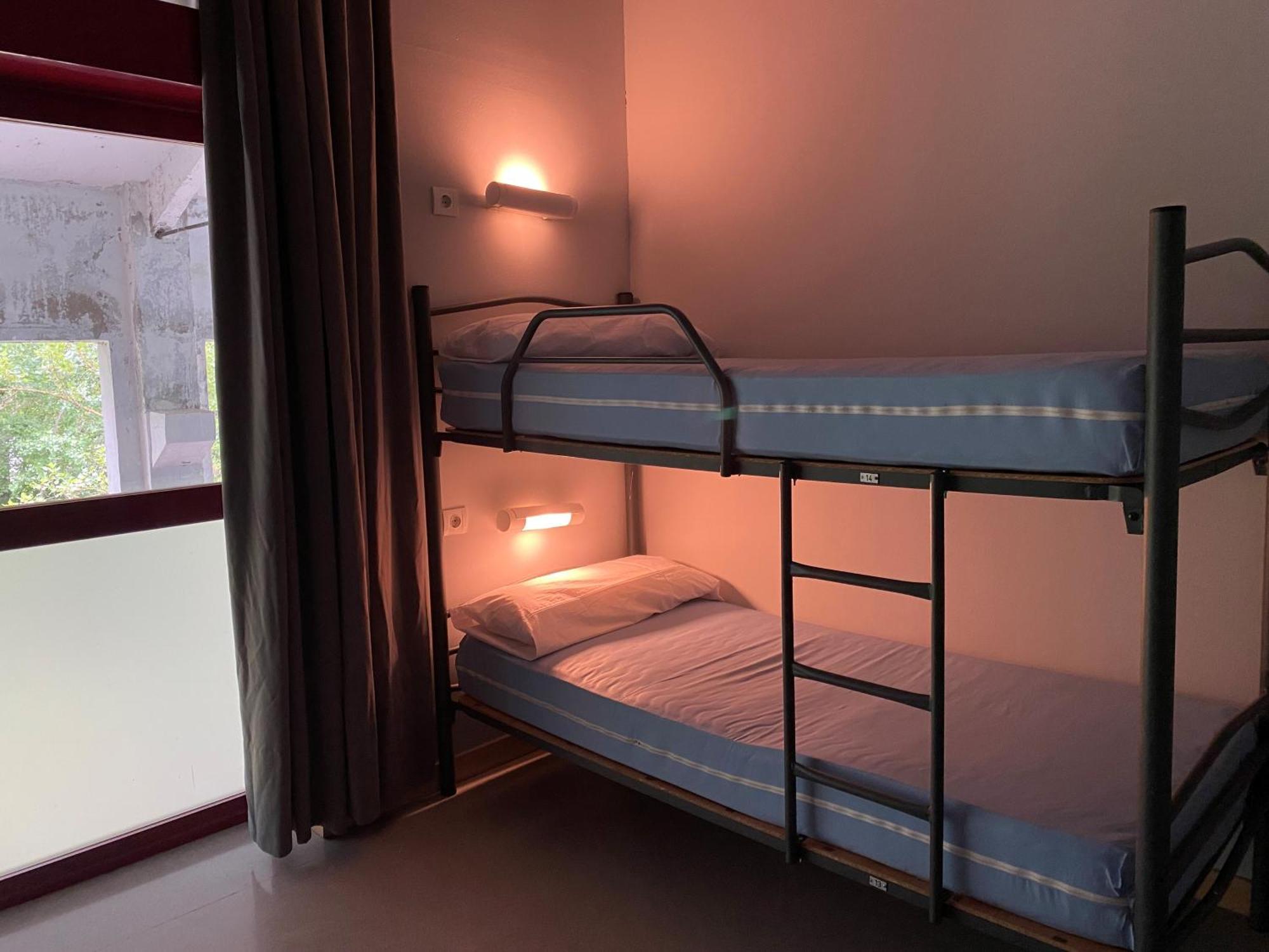 Albergue De Villava Zewnętrze zdjęcie