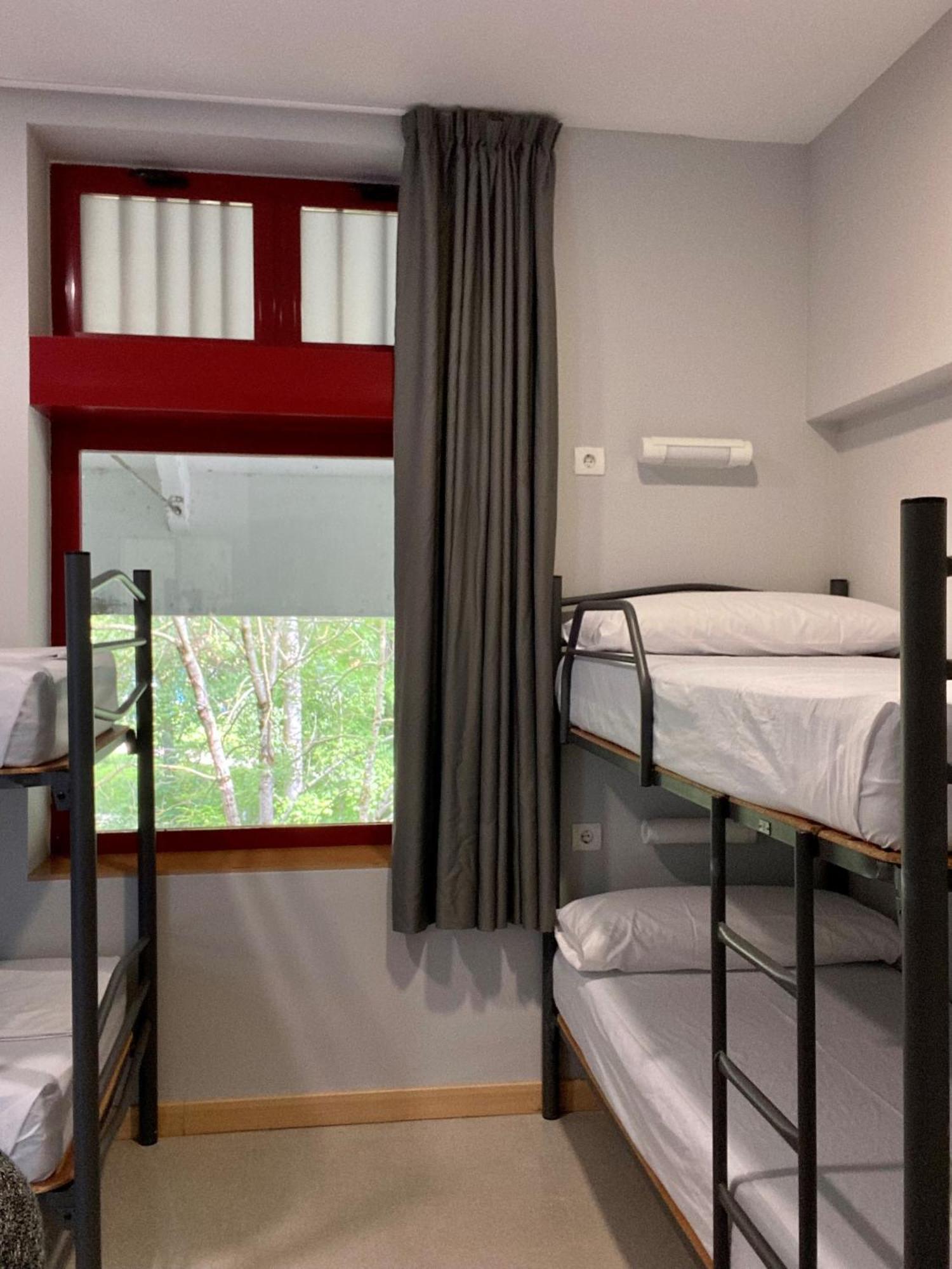 Albergue De Villava Zewnętrze zdjęcie